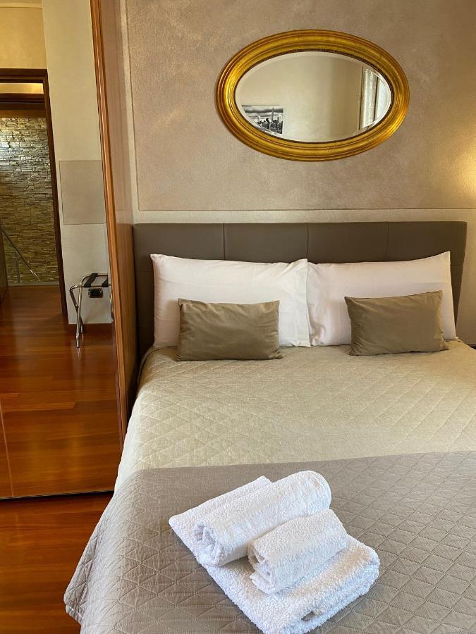 Villa Laura B&B Fossano Ngoại thất bức ảnh