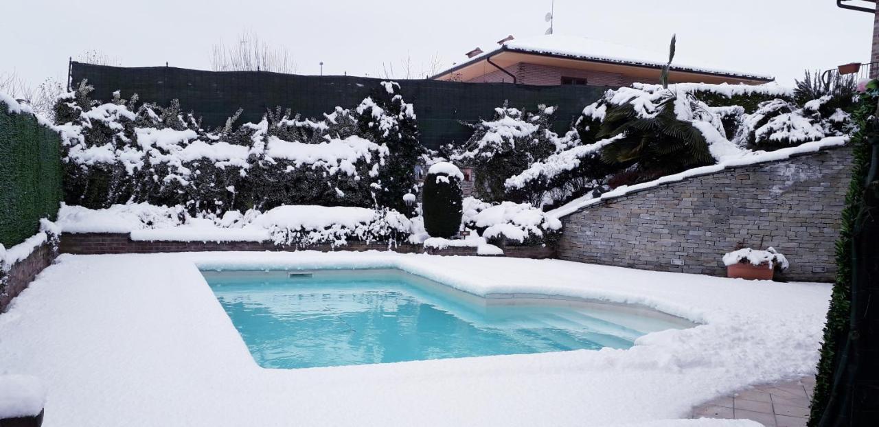 Villa Laura B&B Fossano Ngoại thất bức ảnh