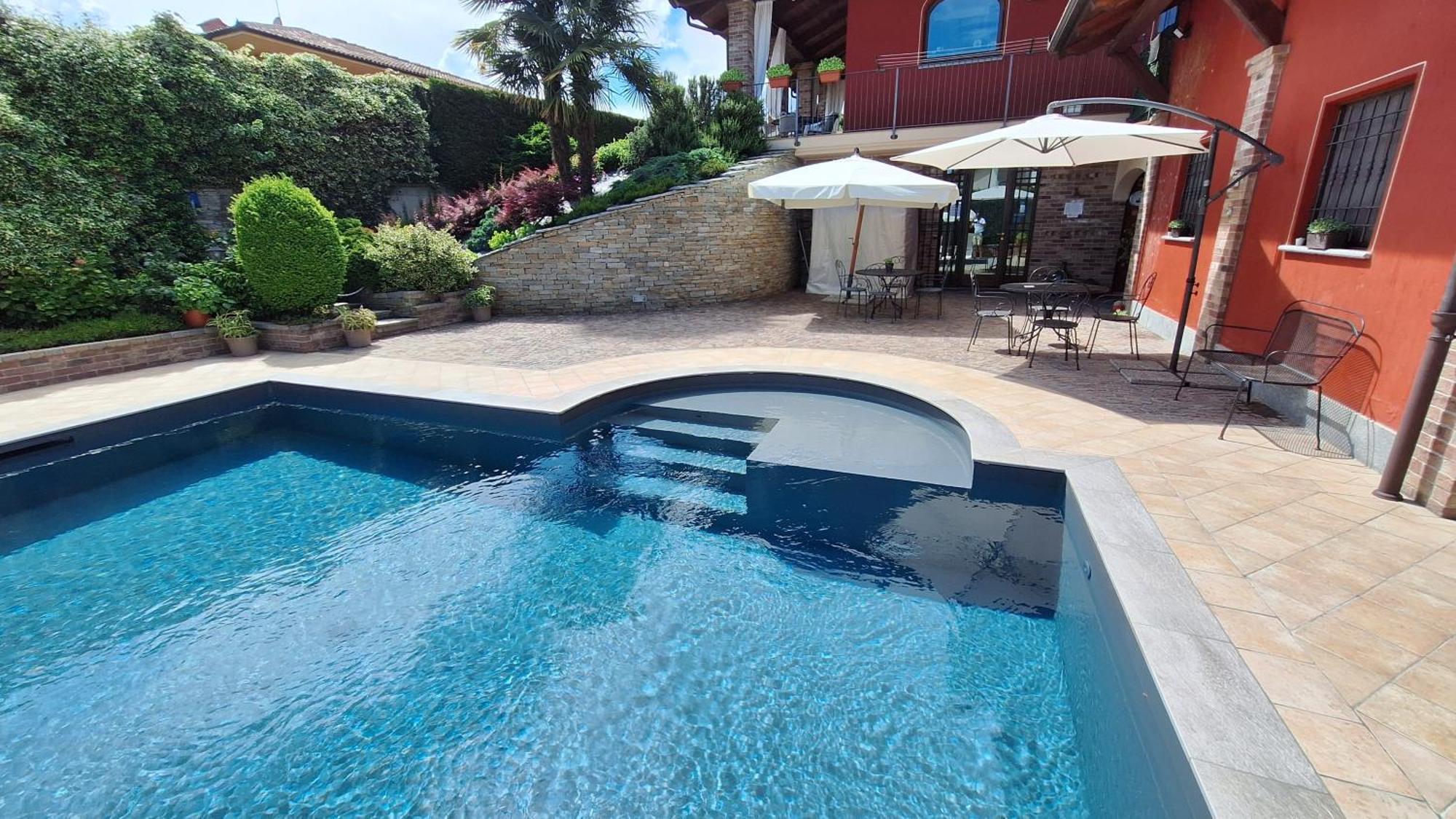 Villa Laura B&B Fossano Ngoại thất bức ảnh