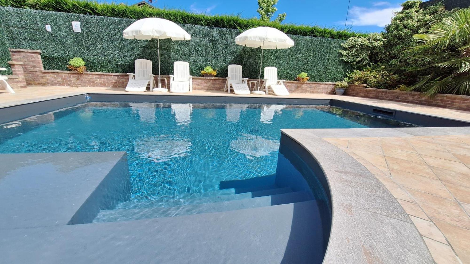 Villa Laura B&B Fossano Ngoại thất bức ảnh