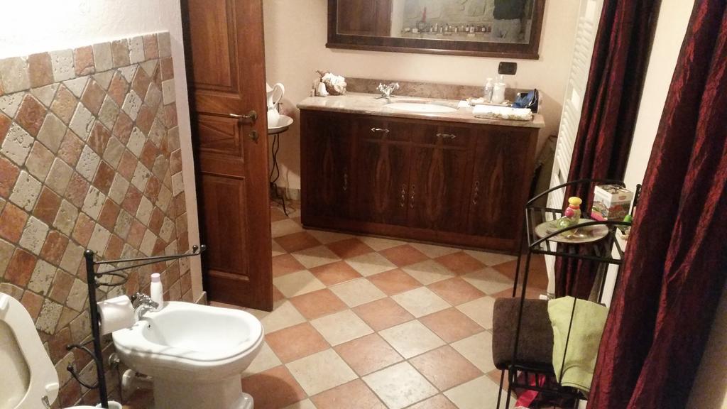 Villa Laura B&B Fossano Phòng bức ảnh